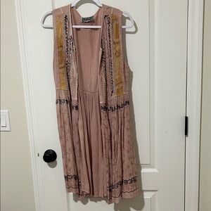 MPH Distressed open front boho / vintage flowy vest or duster.